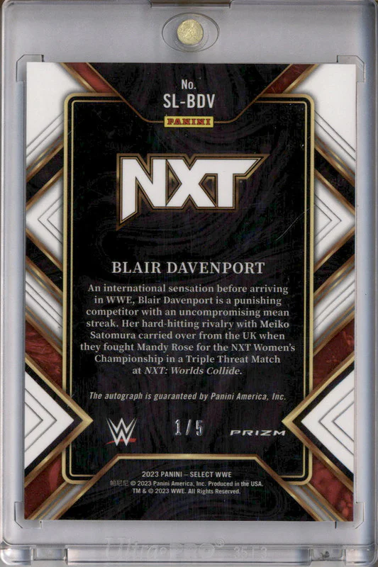 2023 Select WWE Signature Selections Prizms Gold Flash Blair Davenport Auto /5 - Image 2