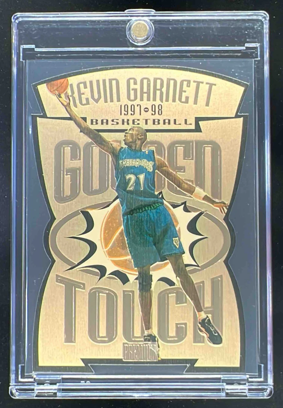 1997-98 Skybox x Premium Golden Touch #8GT Kevin Garnett