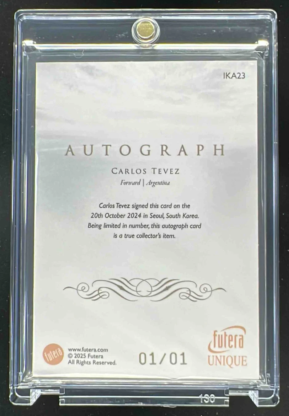 2025 Futera Unique Autograph Ink #IKA23 Carlos Tevez Auto 1/1 - Image 2