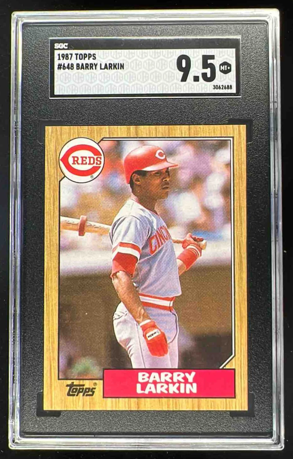 1987 Topps #648 Barry Larkin RC SGC 9.5