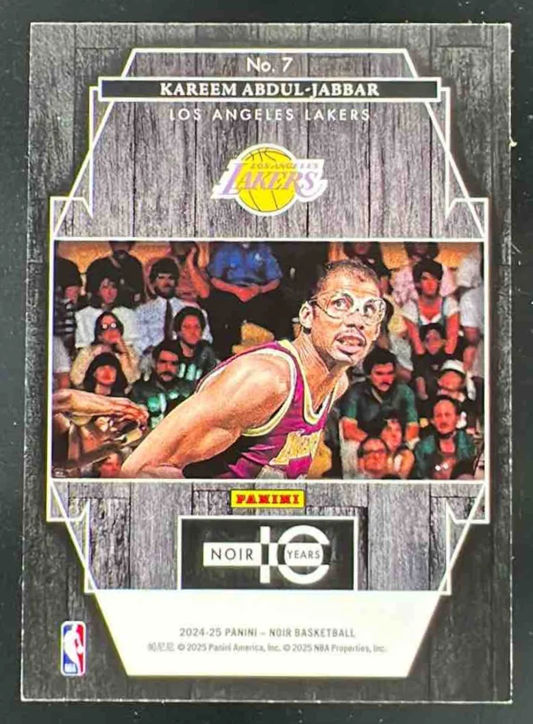 2024 Panini Noir Spotlight #7 Kareem Abdul-Jabbar /99 - Image 2