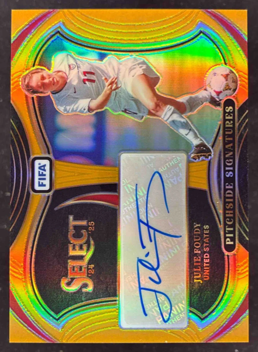 2024-25 Panini Select FIFA Pitchside Signatures Gold #PS-JF Julie Foudy Auto /10