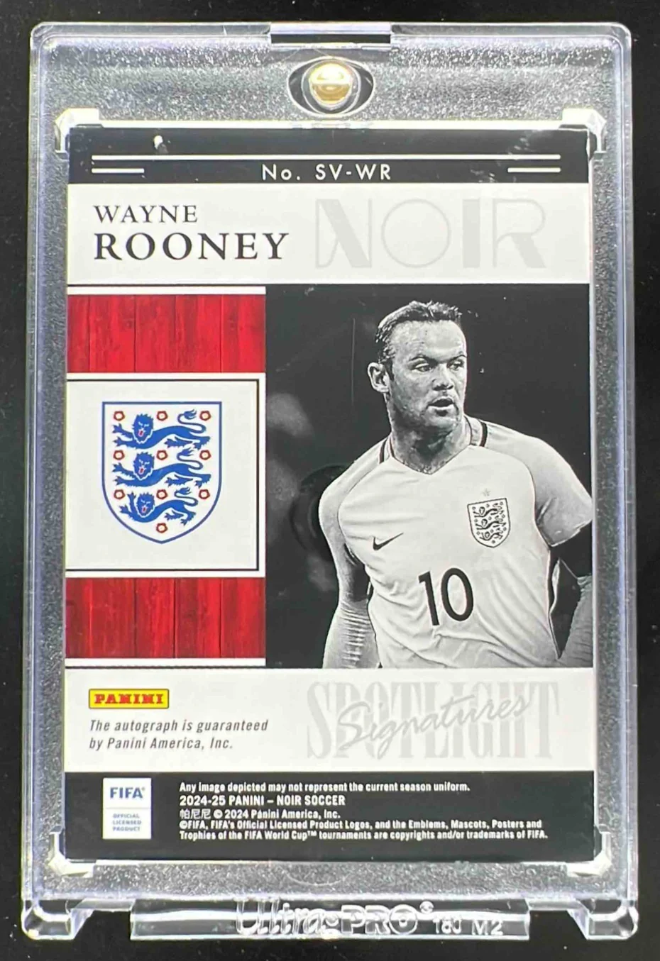 2024-25 Panini Noir Spotlight Signatures Vertical #33 Wayne Rooney Auto /15 - Image 2