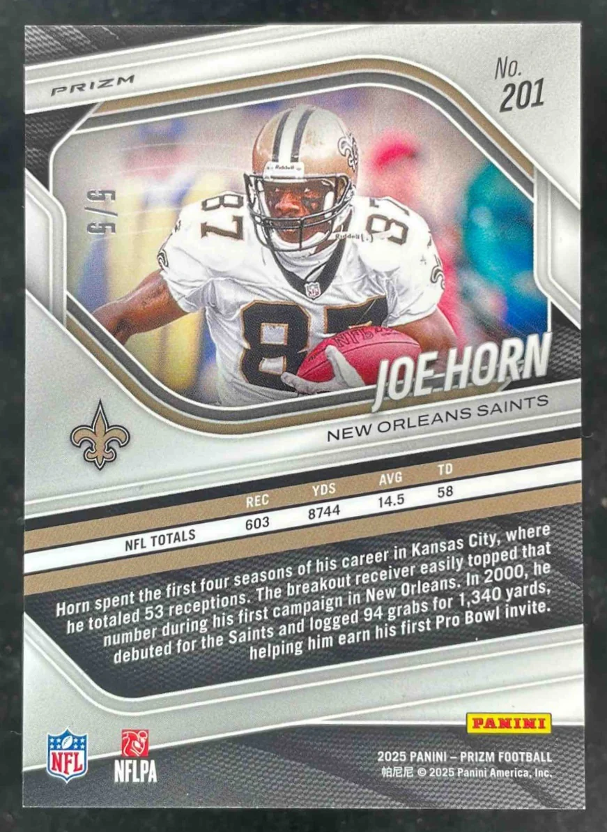 2025 Panini Prizm Gold Vinyl Prizm #201 Joe Horn /5 - Image 2