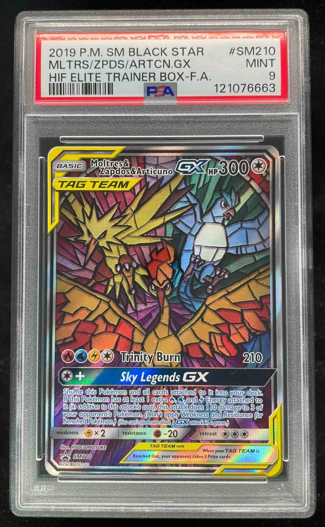 2019 Pokemon Black Star Promos #SM210 Moltres & Zapdos & Articuno Tag Team PSA 9