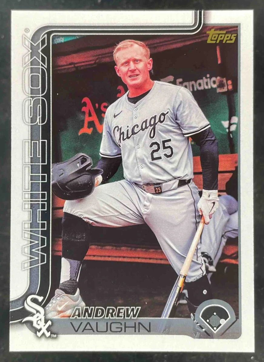 2025 Topps Golden Mirror Variation SSP #121 Andrew Vaughn