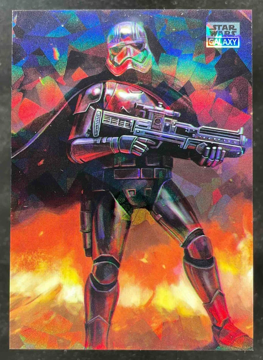 2025 Topps Chrome Star Wars Galaxy Power of the Force Atomic Captain Phasma /150