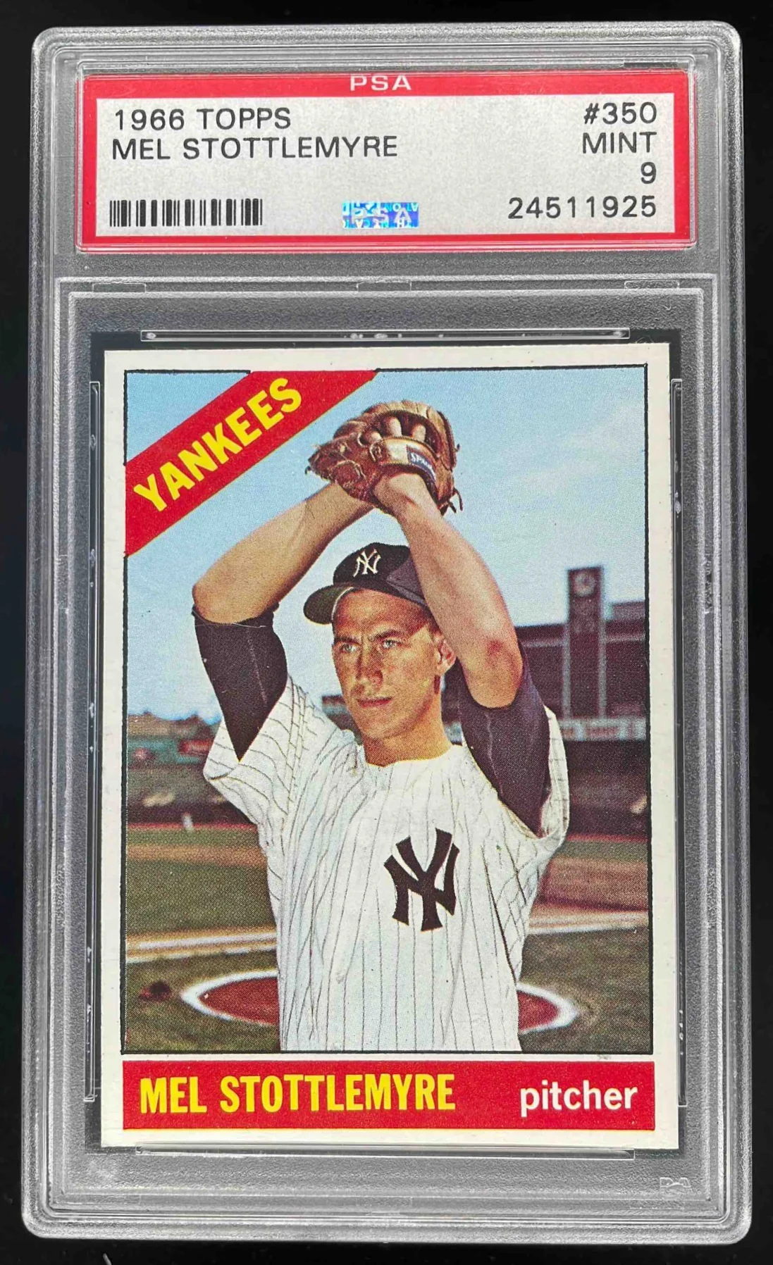 1966 Topps #350 Mel Stottlemyre PSA 9
