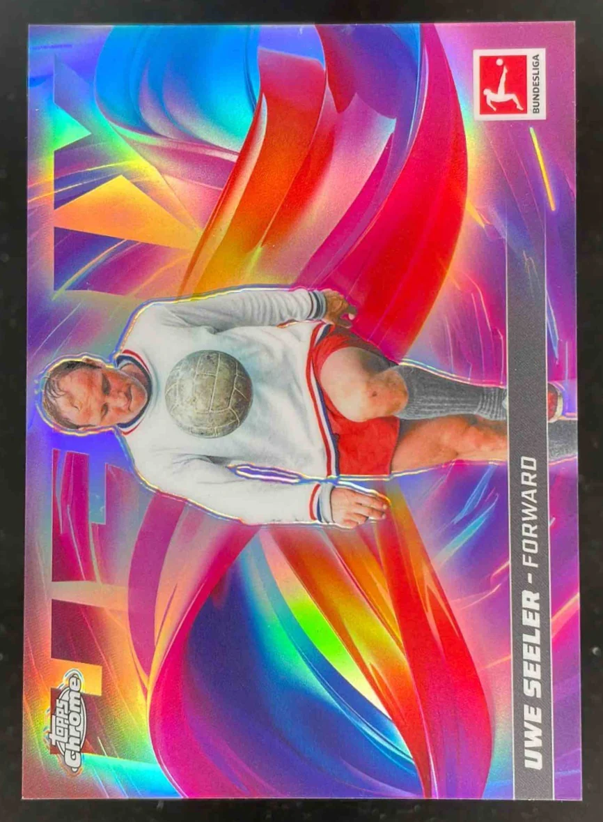 2025-26 Topps Chrome Bundesliga Helix #H-4 Uwe Seeler