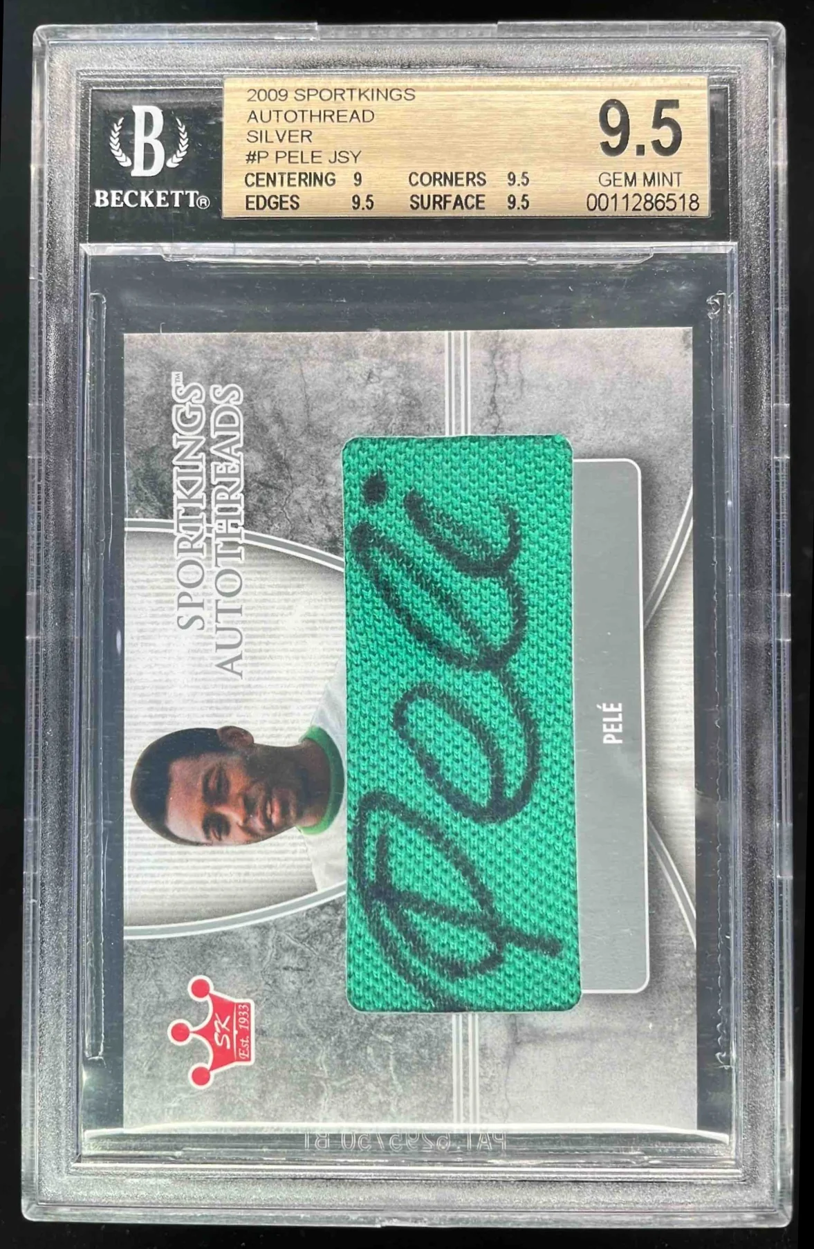 2009 Sportkings Autothread Silver Pele Jersey Autograph Auto BGS 9.5