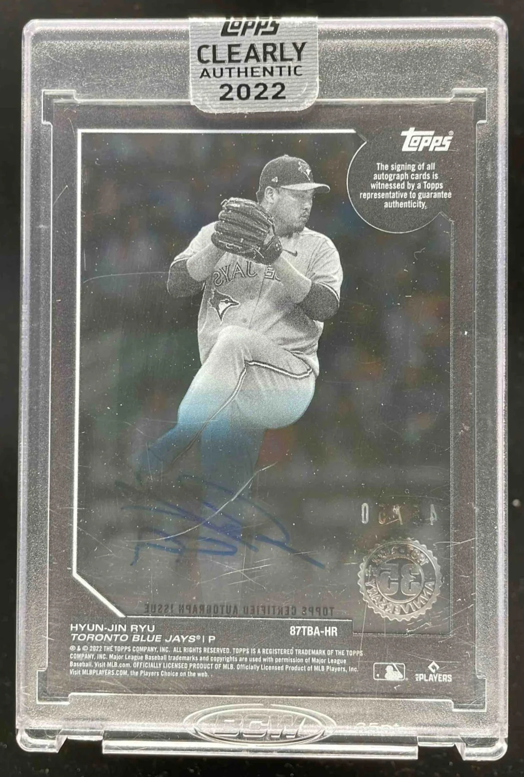 2022 Topps Clearly Authentic 1987 Baseball Red #87TBA-HR Hyun-Jin Ryu Auto /50 - Image 2