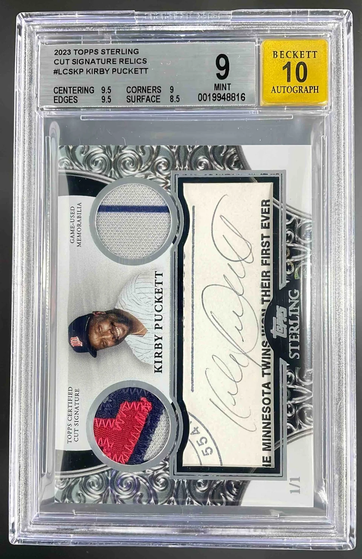 2023 Topps Sterling Legendary Cut Relics #LCS-KP Kirby Puckett Auto 1/1 BGS 9