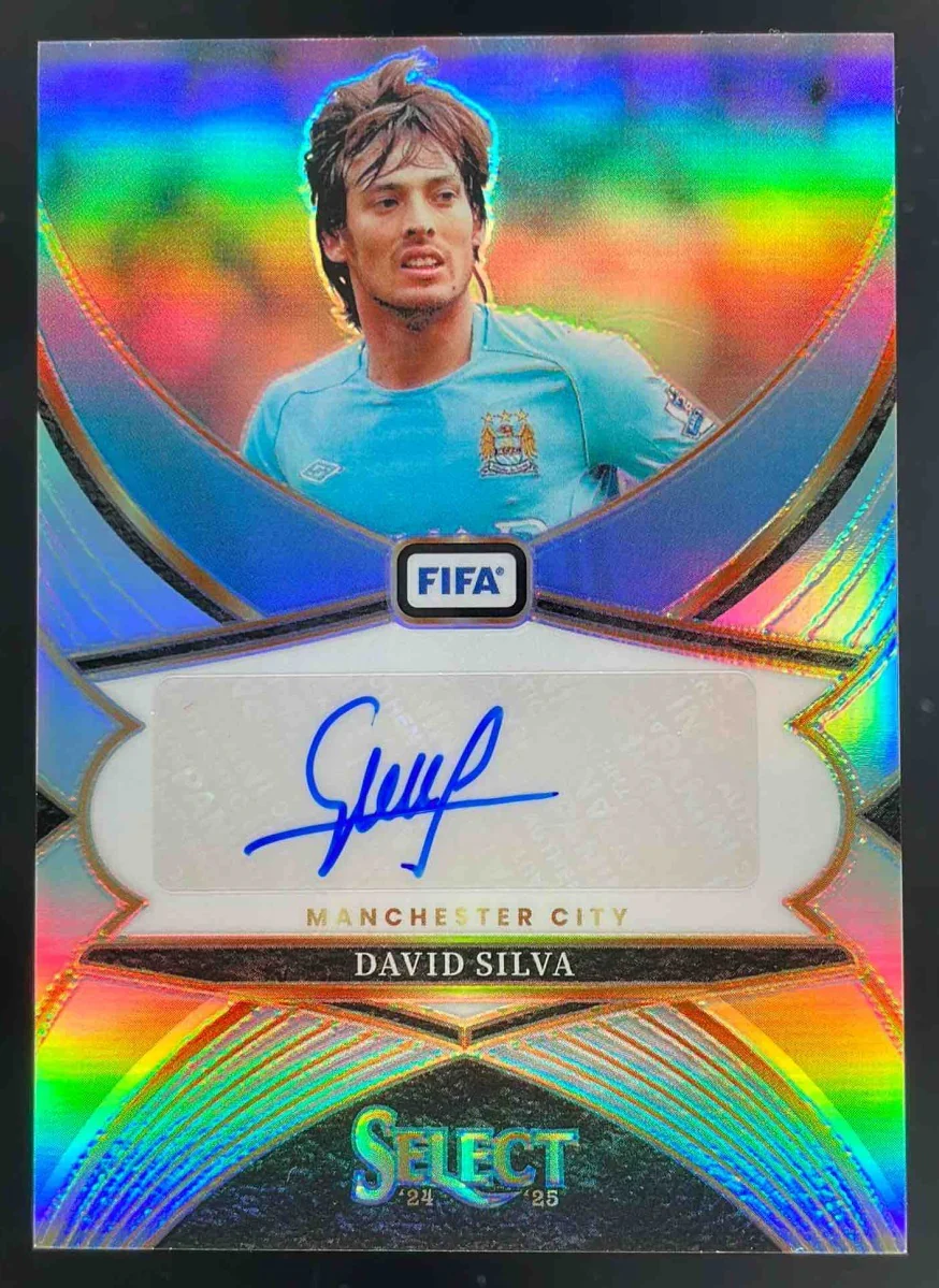 2024-25 Panini Select FIFA Select Signatures #SS-DS David Silva Auto