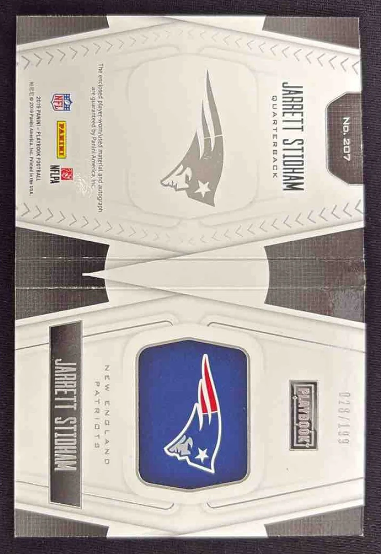 2019 Panini Playbook #207 Jarrett Stidham RC Auto /199 - Image 2