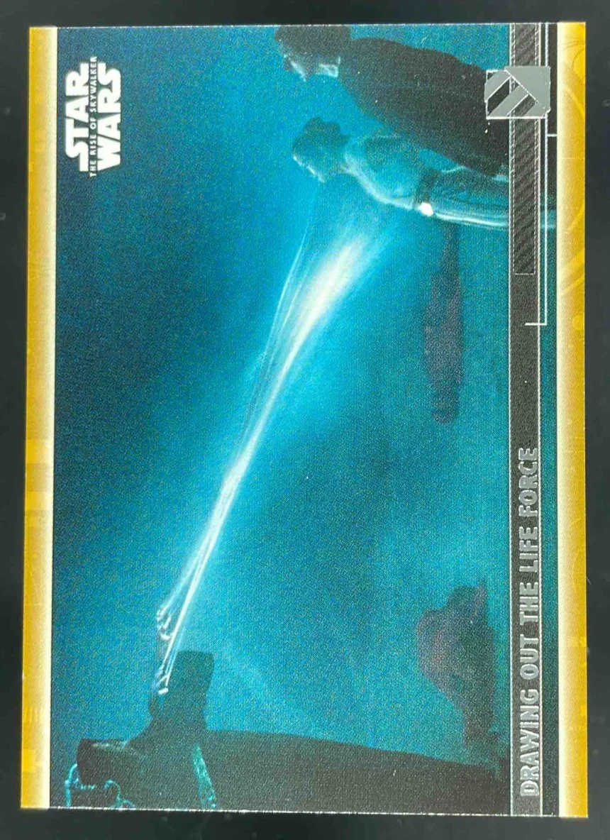 2020 Topps Star War Rise of Skywalker Gold #82 Drawing out the Life Force /10