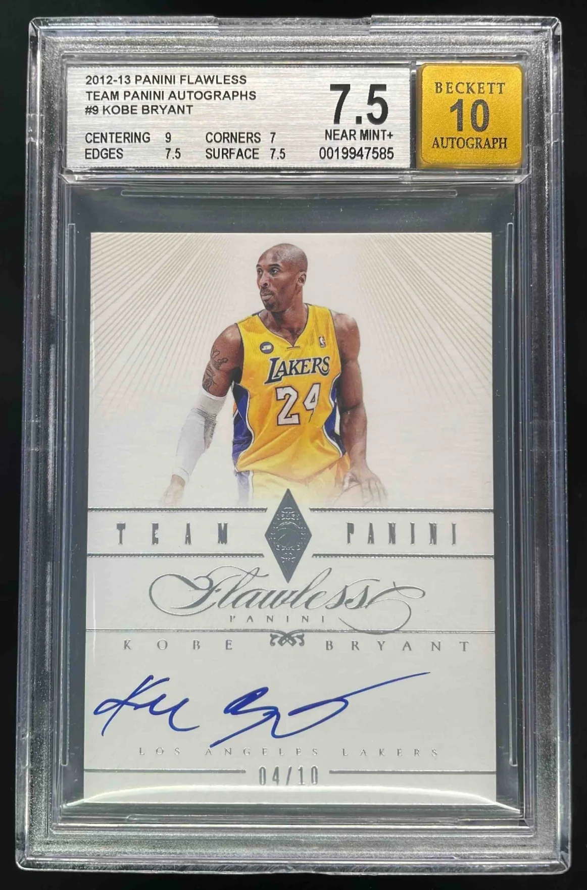 2012-13 Panini Flawless Team Panini Autographs #9 Kobe Bryant Auto /10 BGS 7.5