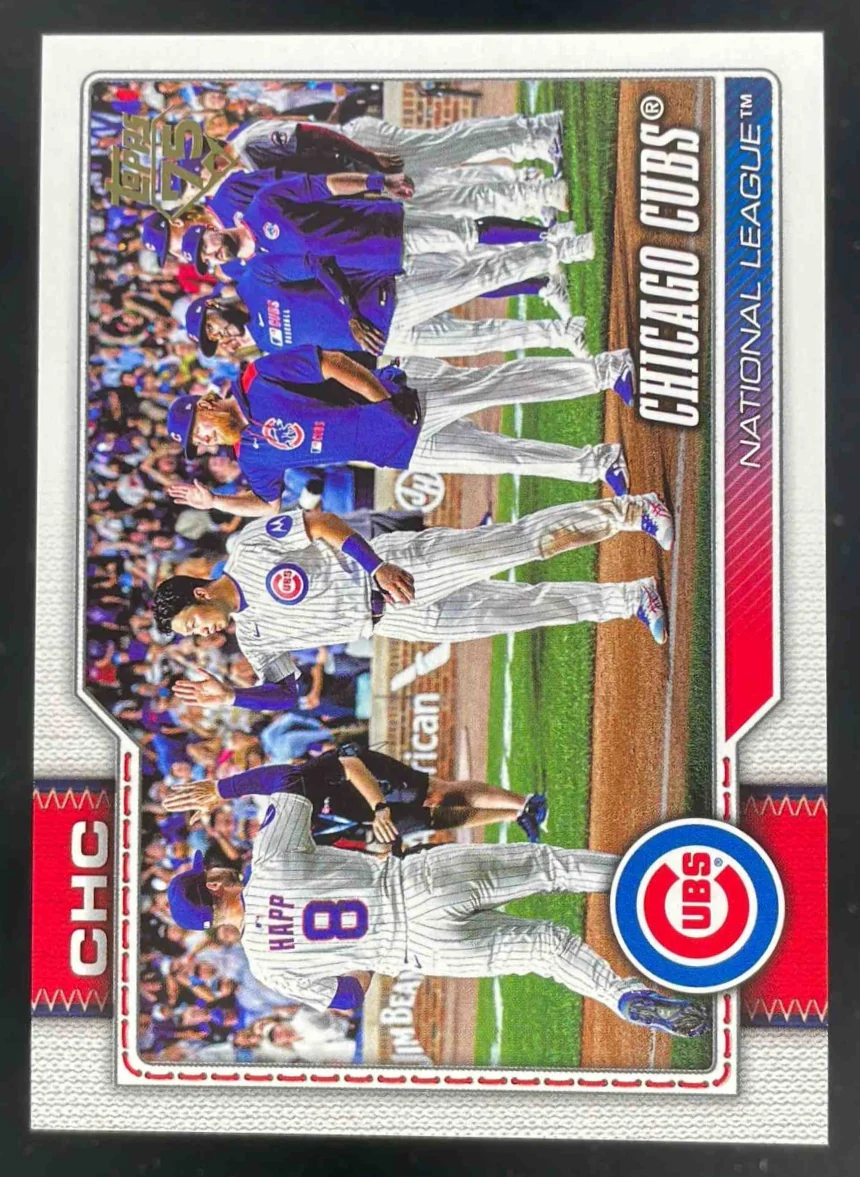 2026 Topps Golden Mirror Variation SSP #320 Chicago Cubs Team Card