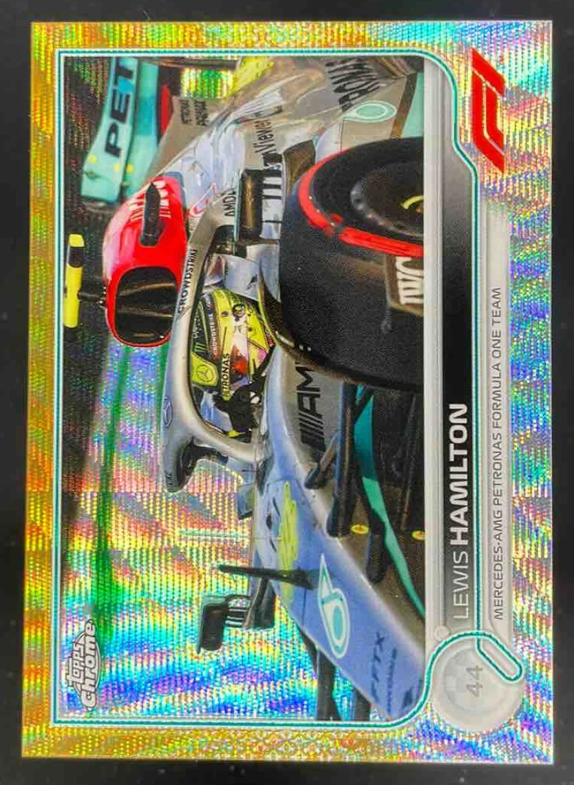 2022 Topps Chrome Formula 1 Gold Wave Refractor #7 Lewis Hamilton /50